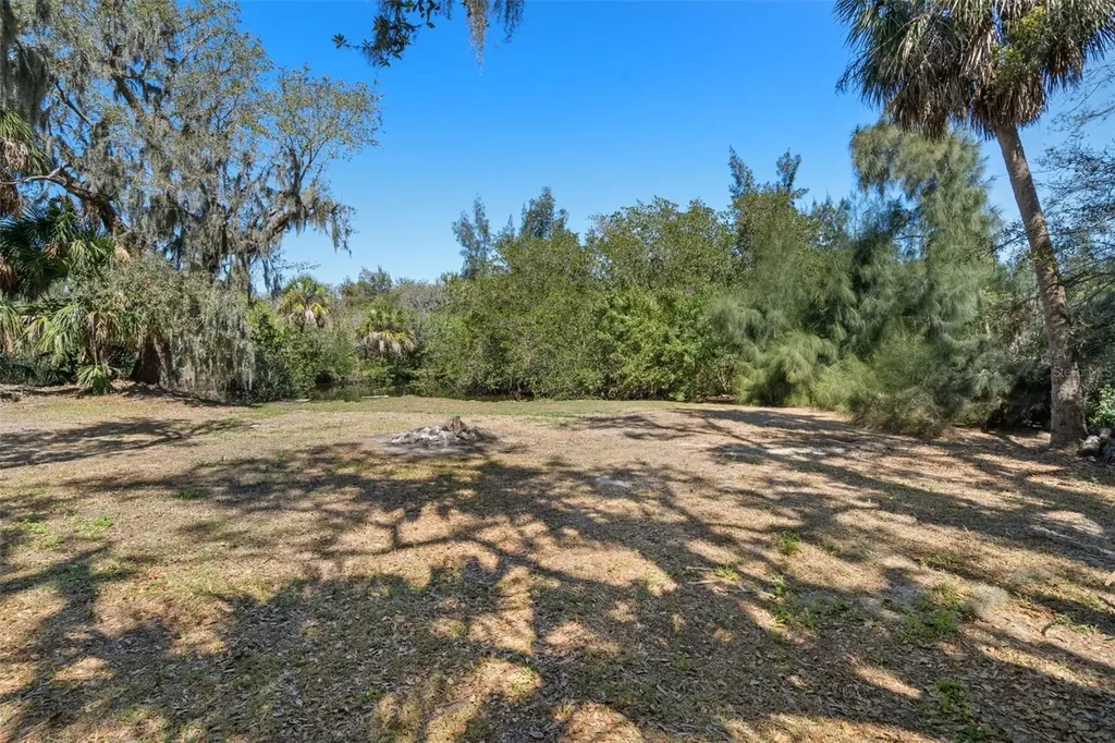 502 3rd Avenue SE Ruskin FL 33570