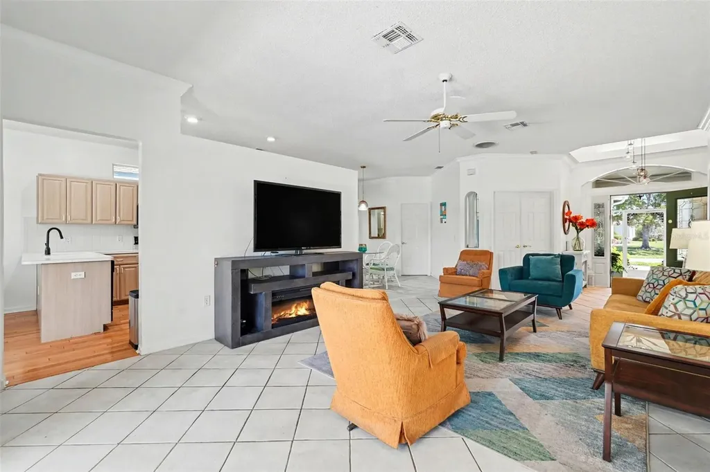 10093 Holly Berry Drive Weeki Wachee FL 34613