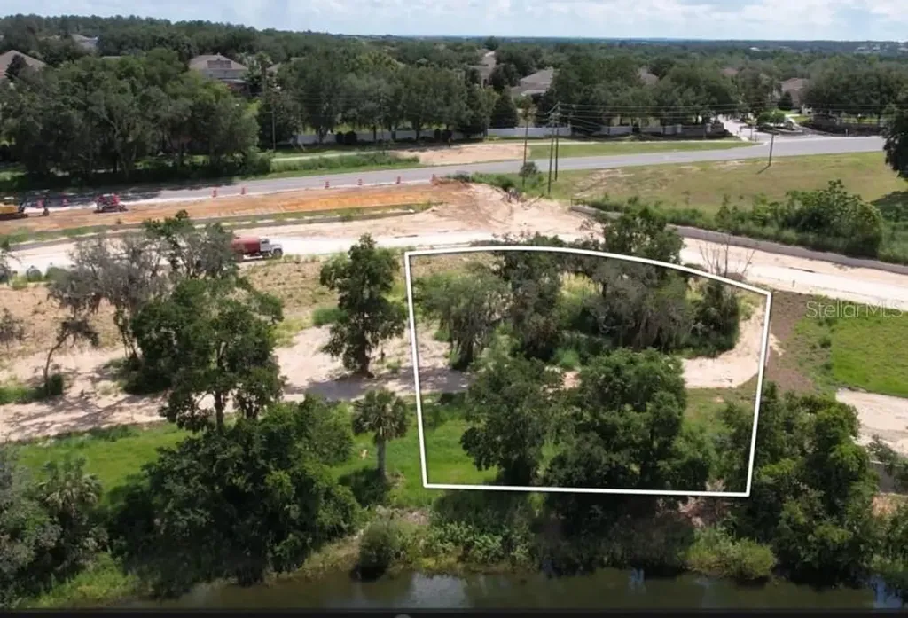 189 Tranquil Mirror Lake Court Clermont FL 34711