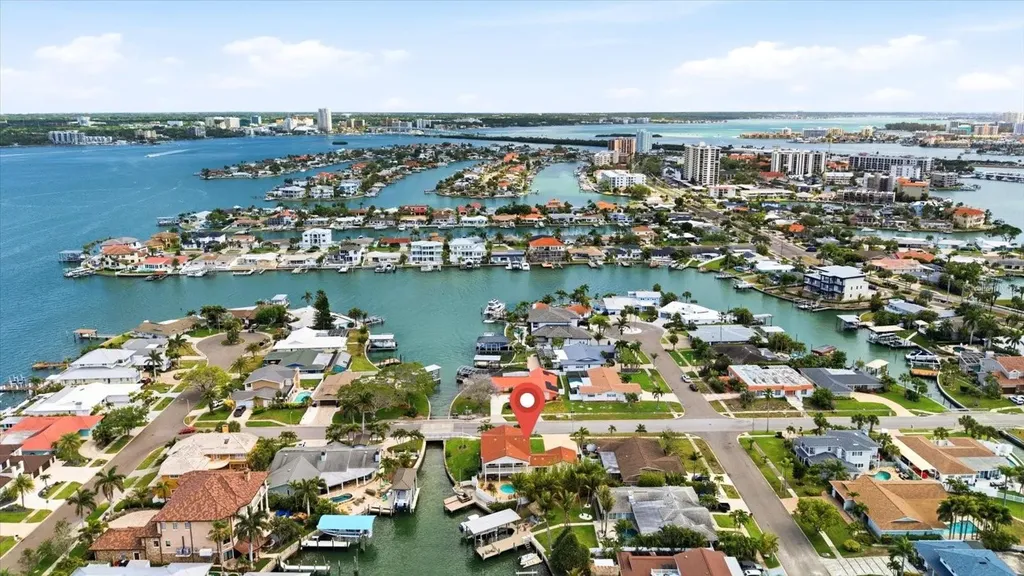 350 Harbor Passage Clearwater Beach FL 33767