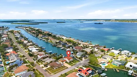350 Harbor Passage Clearwater Beach FL 33767