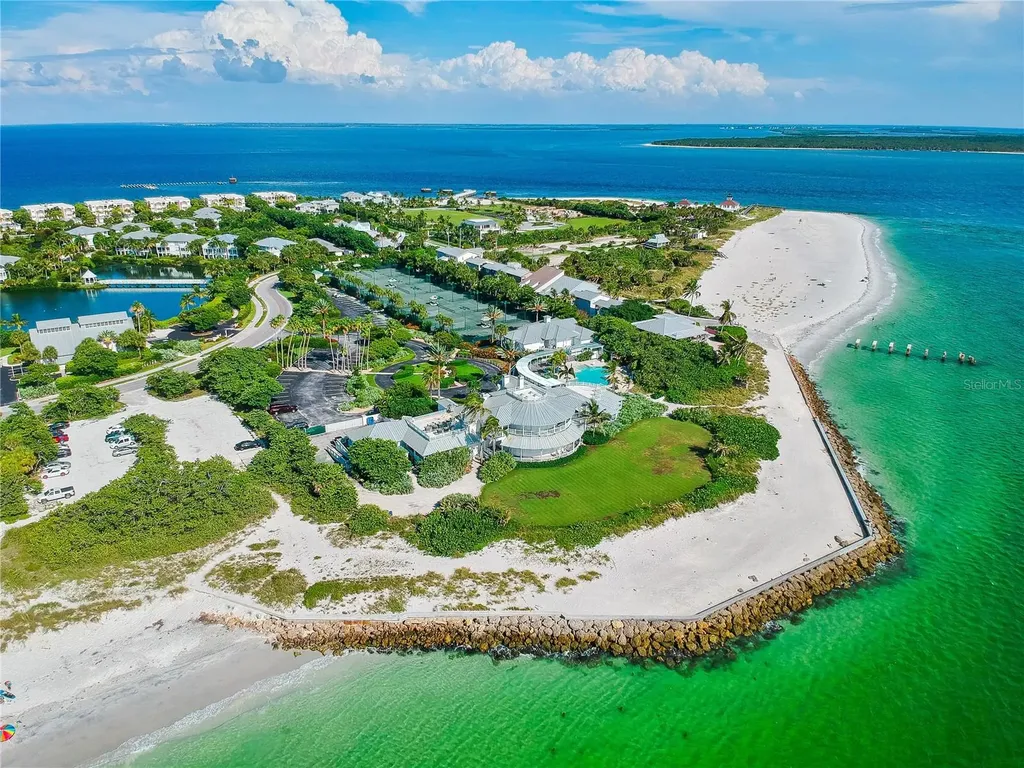 285 Rotonda Boulevard W Rotonda West FL 33947