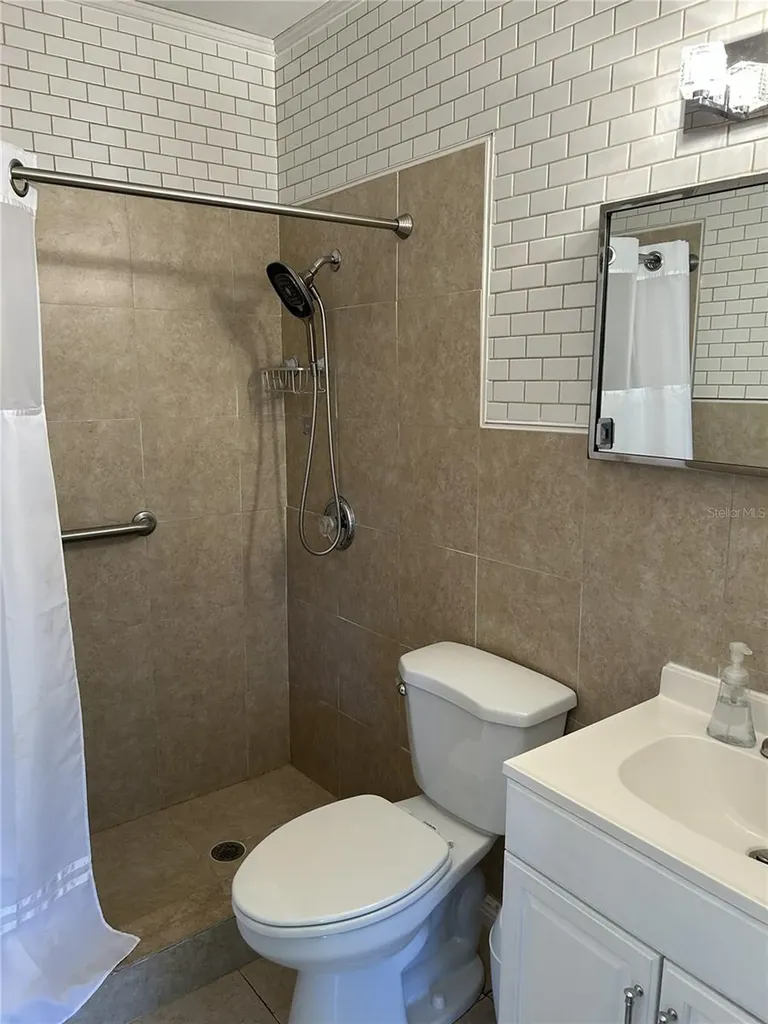 4154 57th Street N Kenneth City FL 33709