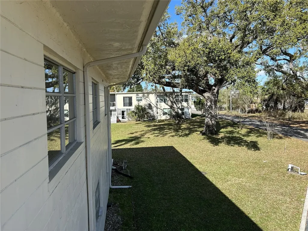 4154 57th Street N Kenneth City FL 33709