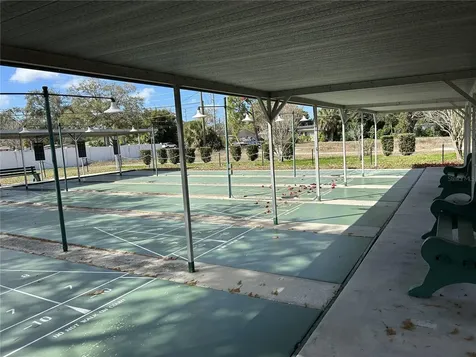 4154 57th Street N Kenneth City FL 33709