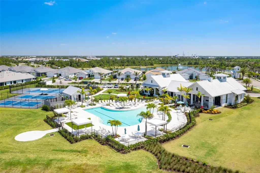 18679 Dayspring Place Venice FL 34293