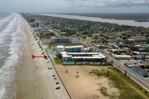 935 S Atlantic Avenue Daytona Beach FL 32118