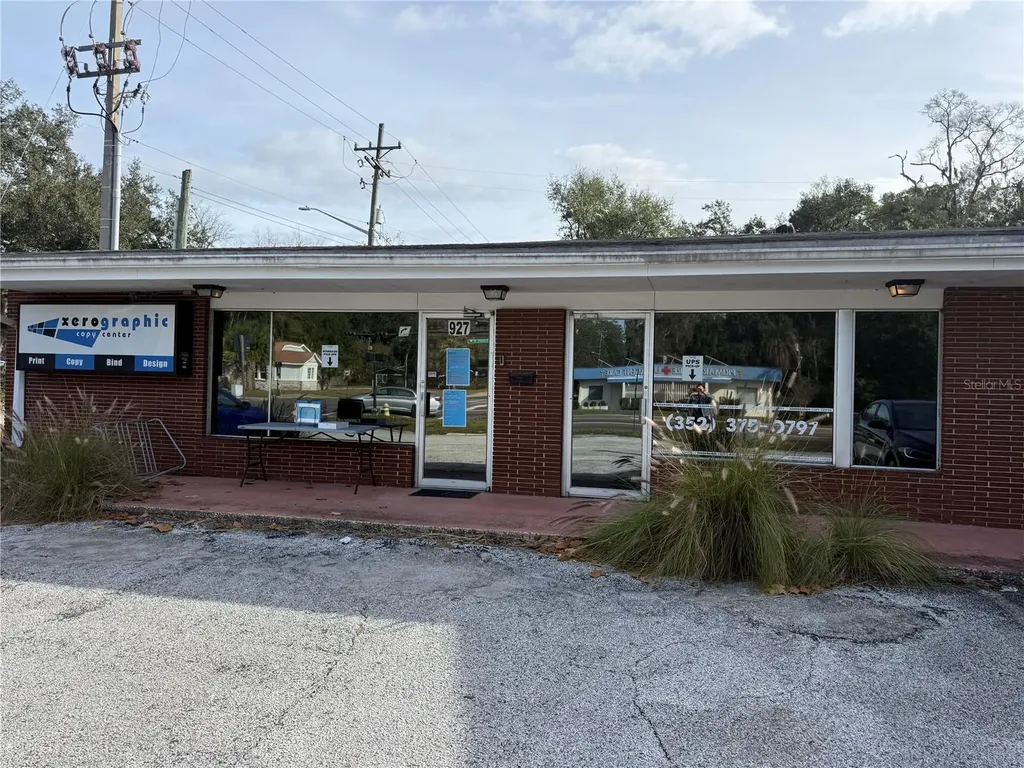 927 NW 13th Street Gainesville FL 32601