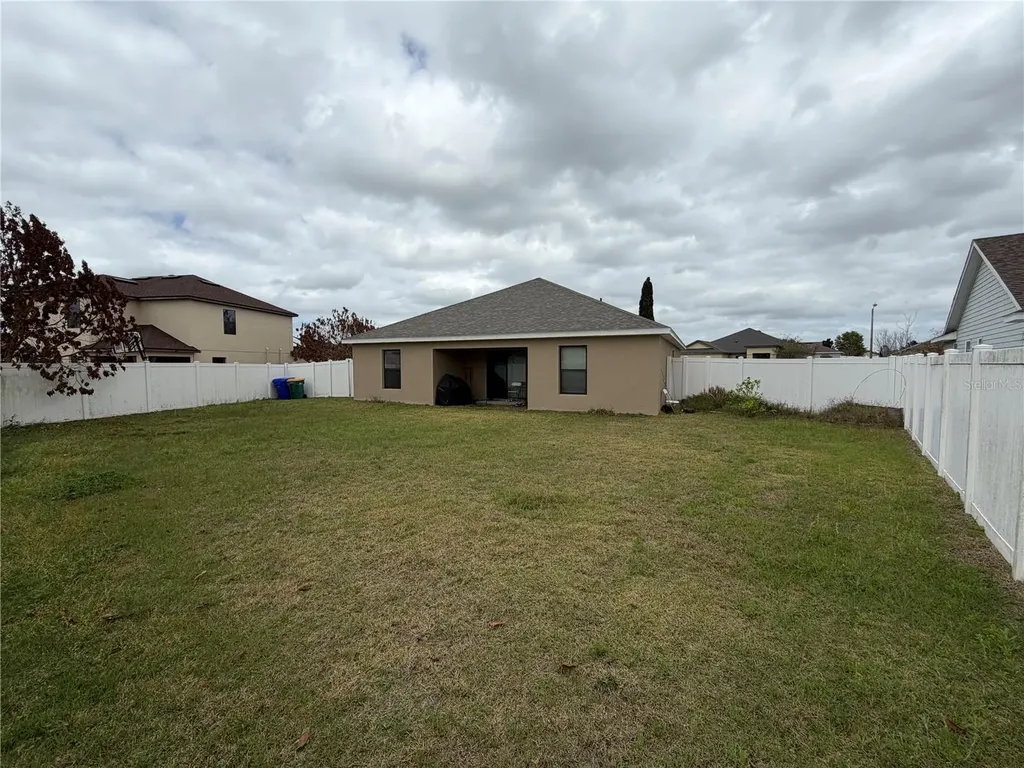487 Ocho Rios Avenue Tavares FL 32778