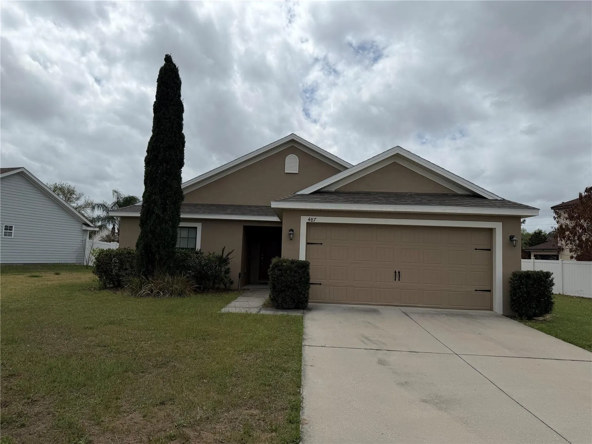 487 Ocho Rios Avenue Tavares FL 32778