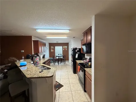 487 Ocho Rios Avenue Tavares FL 32778