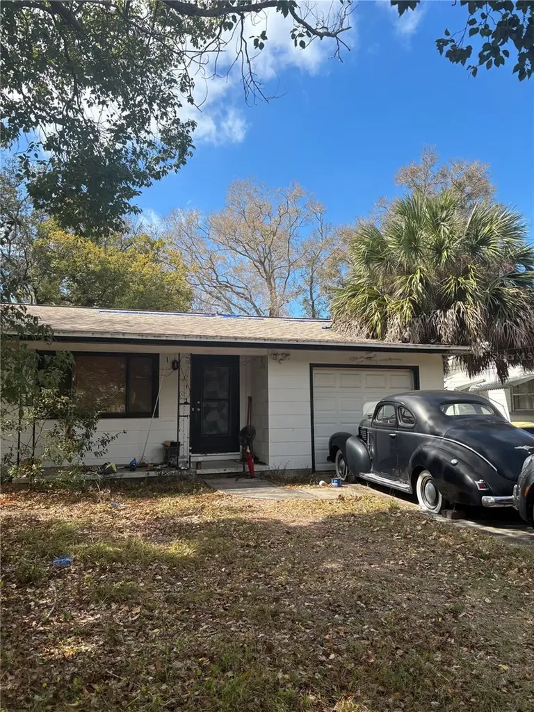 542 Plumosa Avenue Clearwater FL 33756