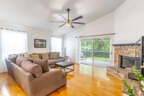 608 Lake Claire Court Oviedo FL 32765