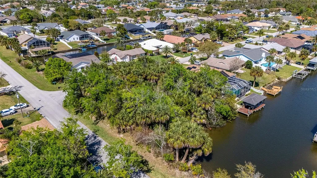 2 Coconut Court Palm Coast FL 32137