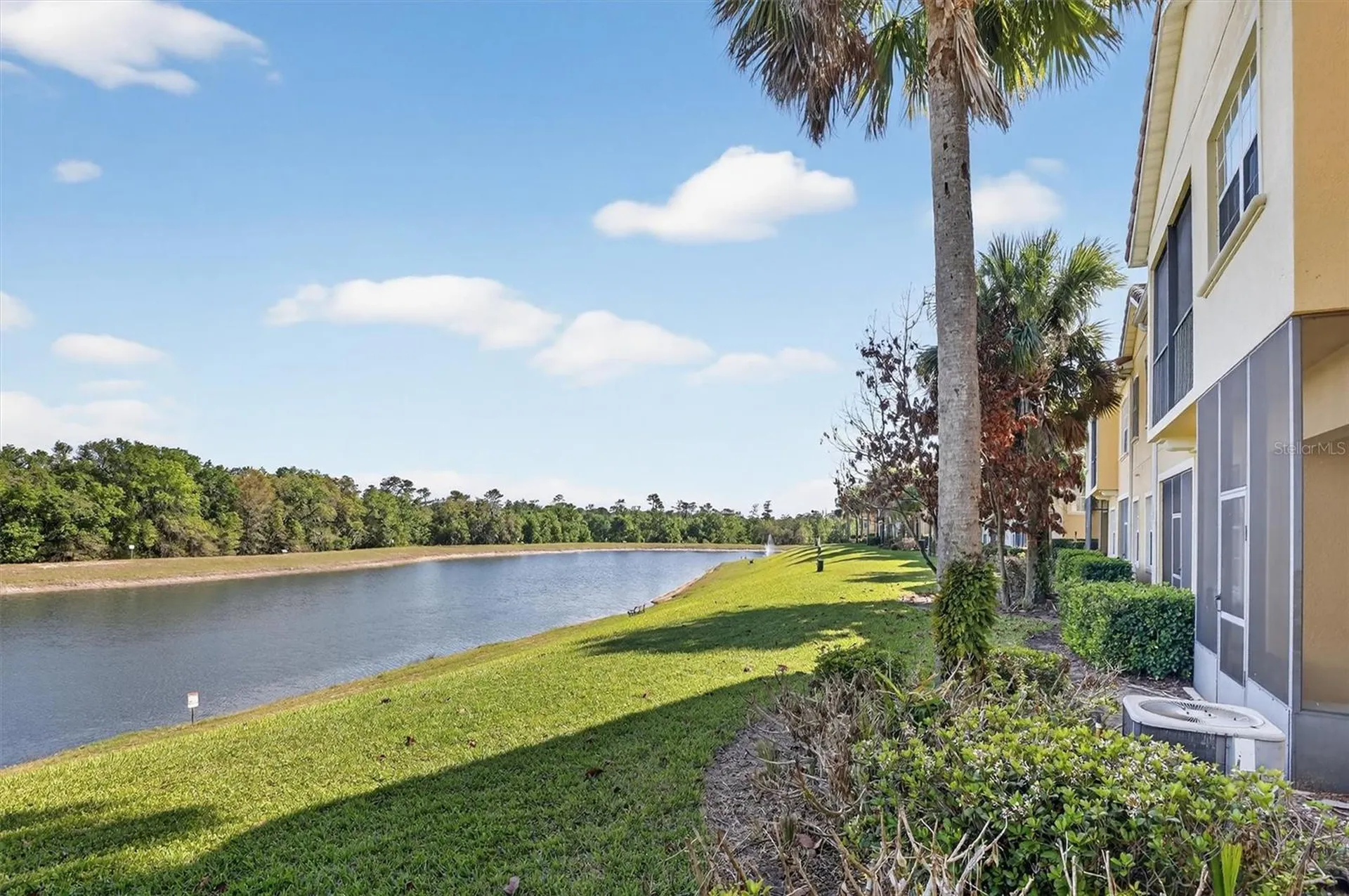 2801 Oakwater Drive Kissimmee FL 34747