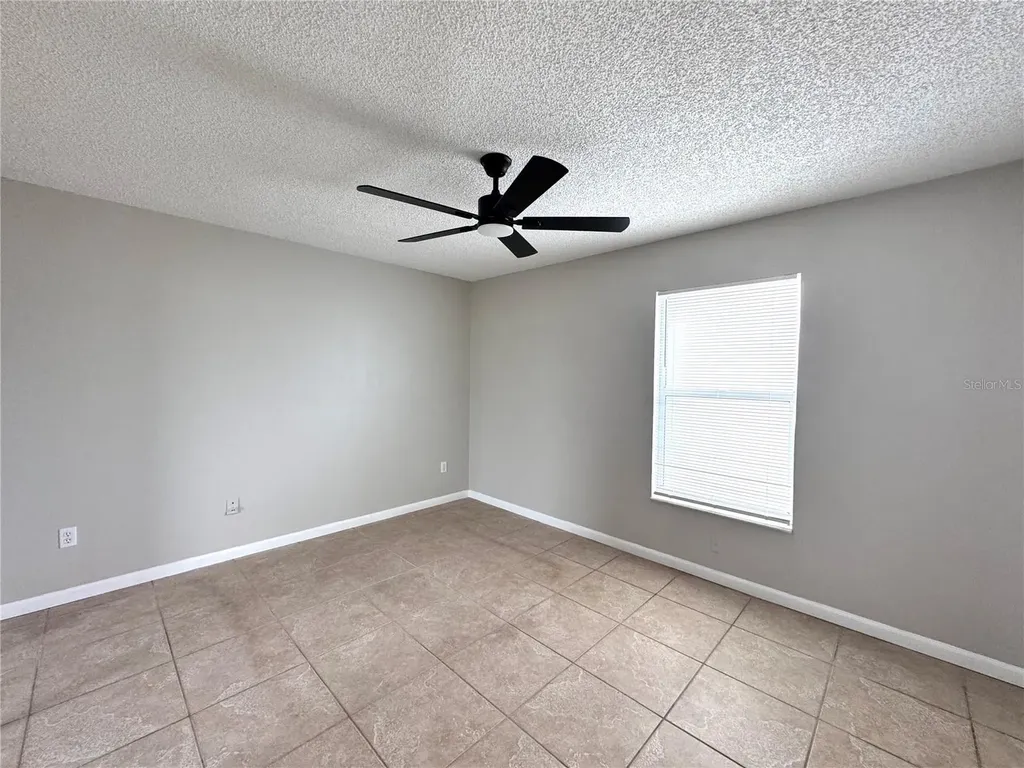 563 Fort Smith Boulevard Deltona FL 32738