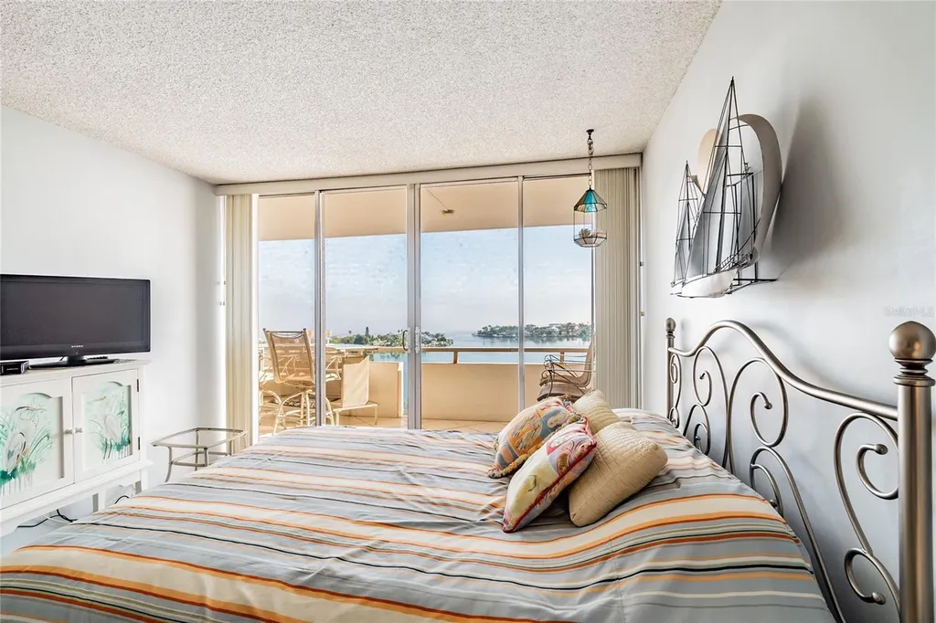 17920 Gulf Boulevard Redington Shores FL 33708