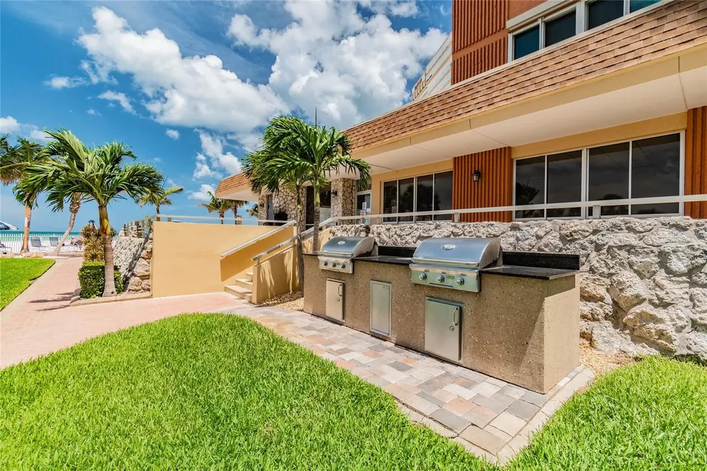 17920 Gulf Boulevard Redington Shores FL 33708
