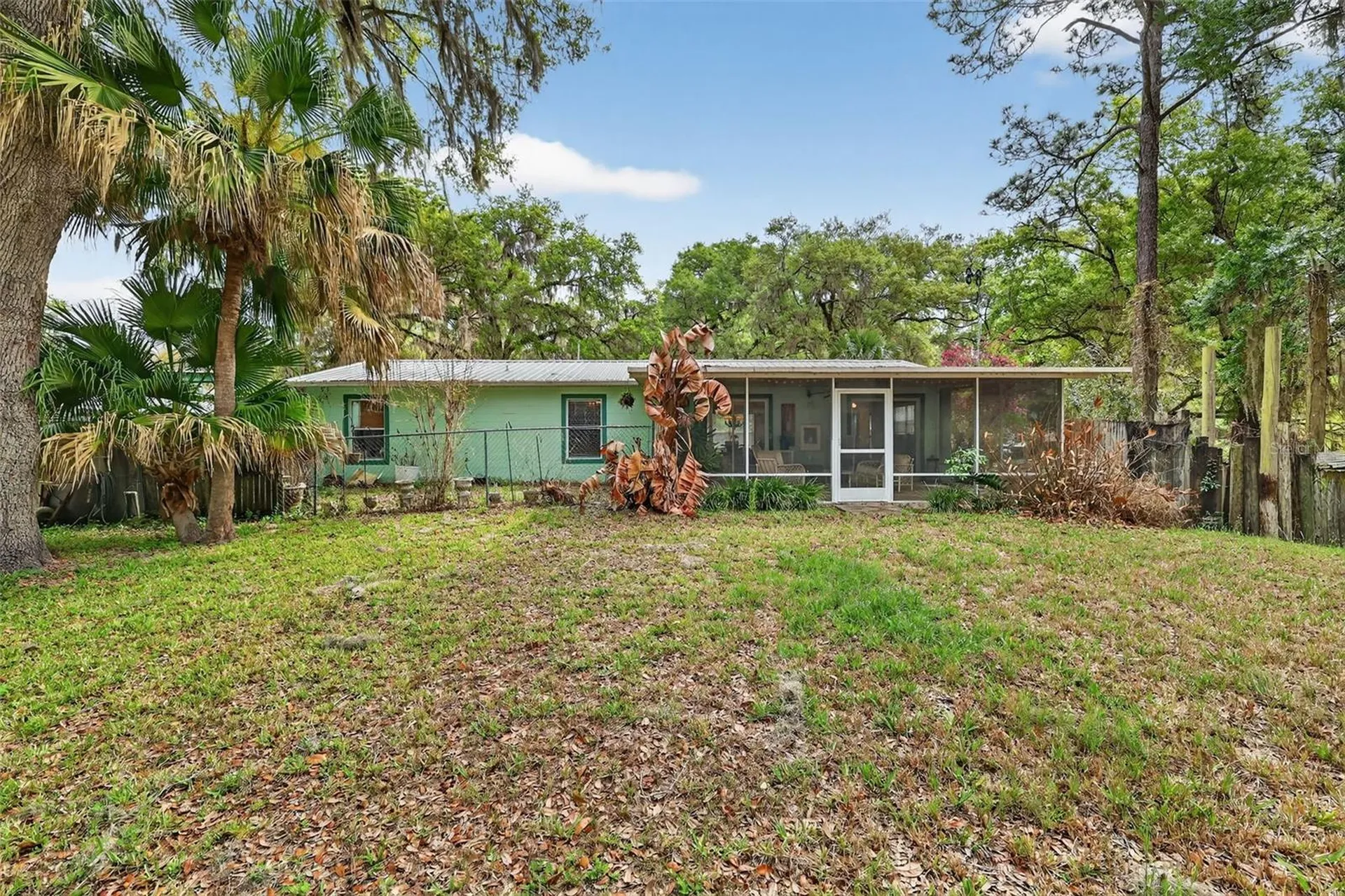 3336 County Road 510a Wildwood FL 34785