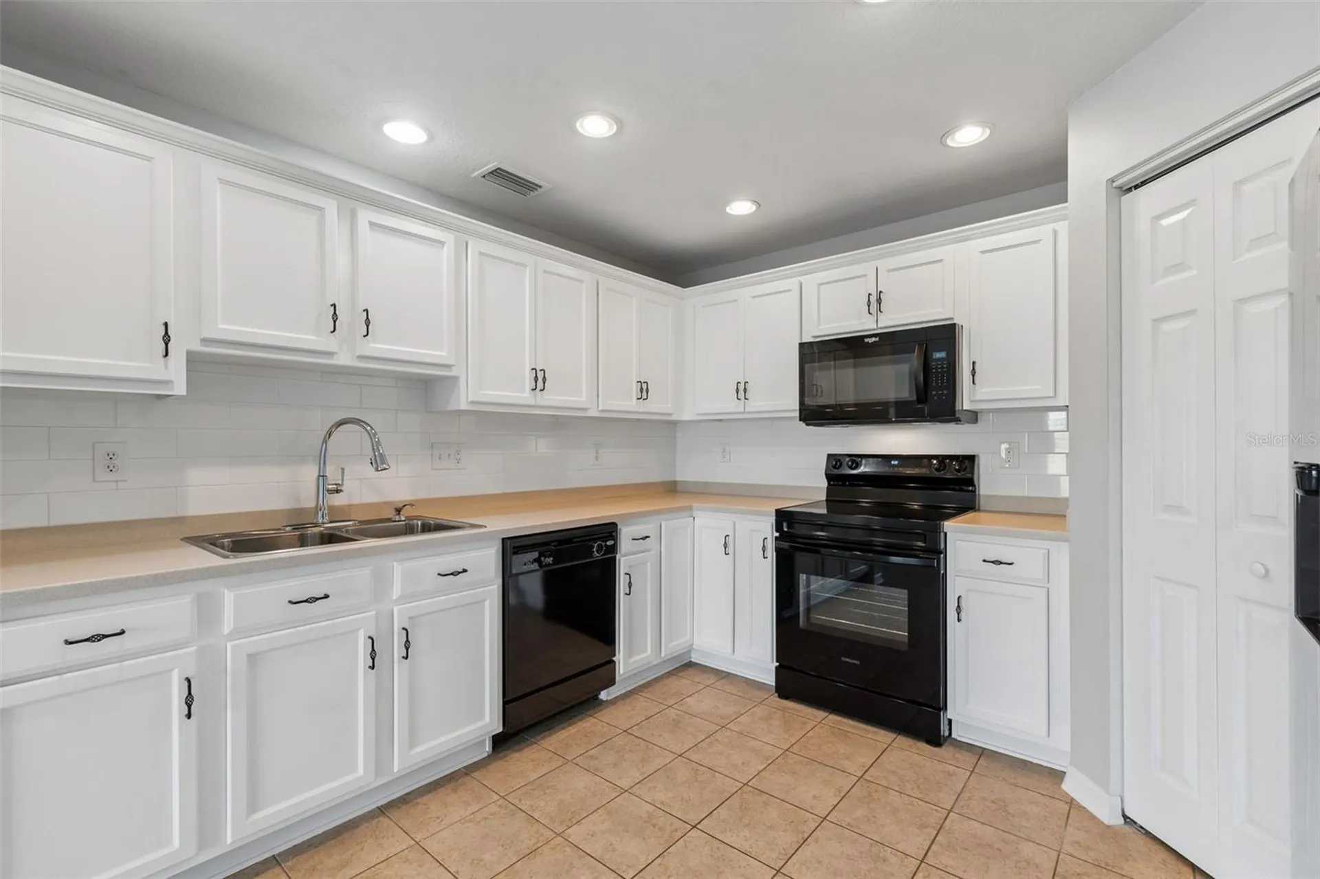 9515 Simeon Drive Land O Lakes FL 34638