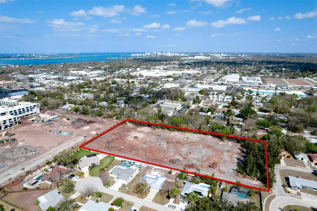 4101 S School Avenue Sarasota FL 34231