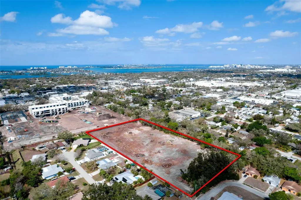 4101 S School Avenue Sarasota FL 34231