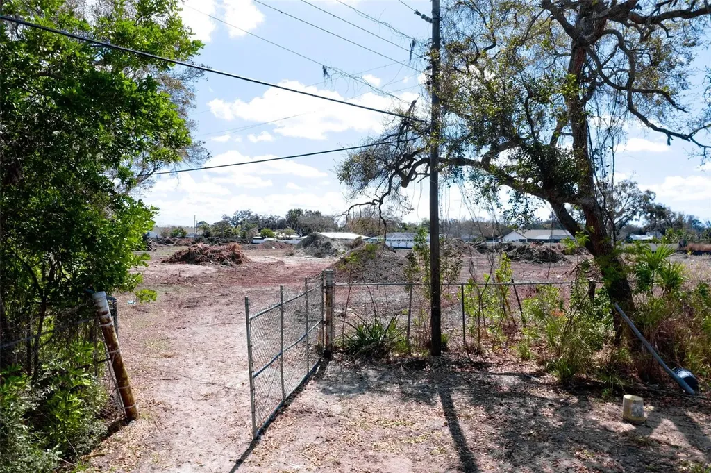 4101 S School Avenue Sarasota FL 34231
