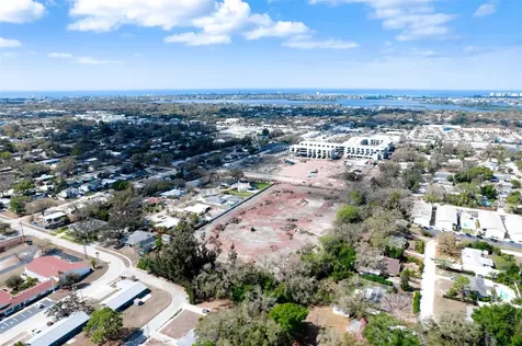 4101 S School Avenue Sarasota FL 34231