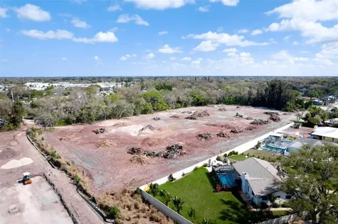4101 S School Avenue Sarasota FL 34231