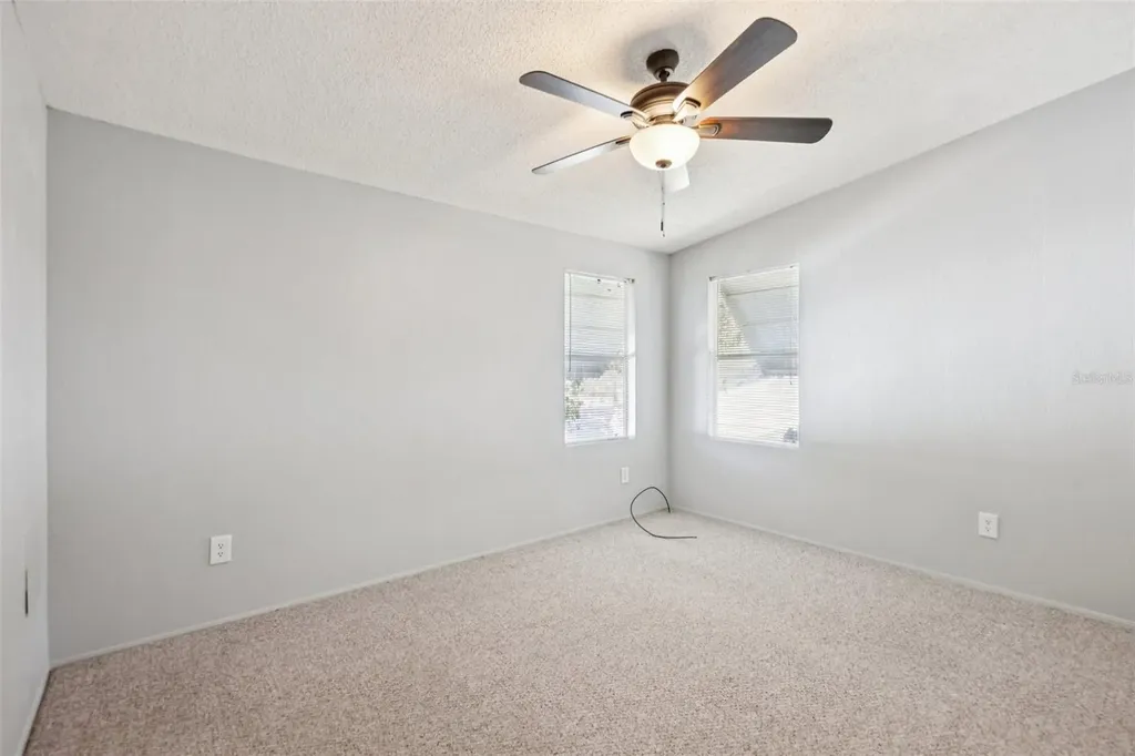 39 Maplehurst Avenue Debary FL 32713