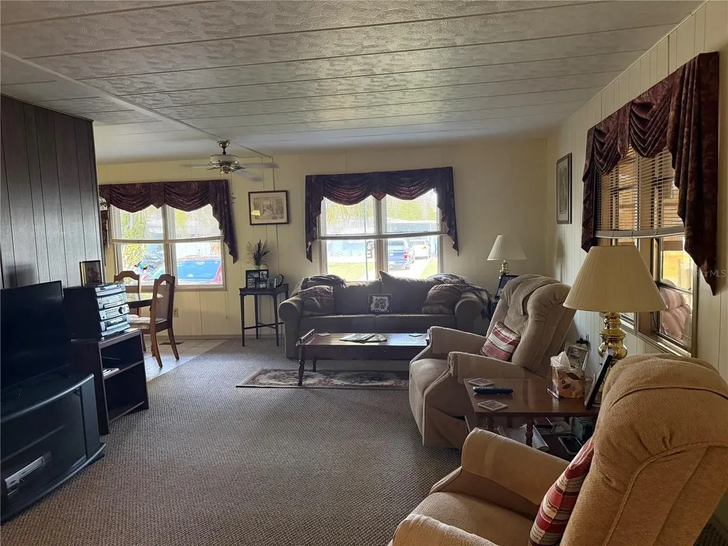7441 Fairlane Avenue Brooksville FL 34613