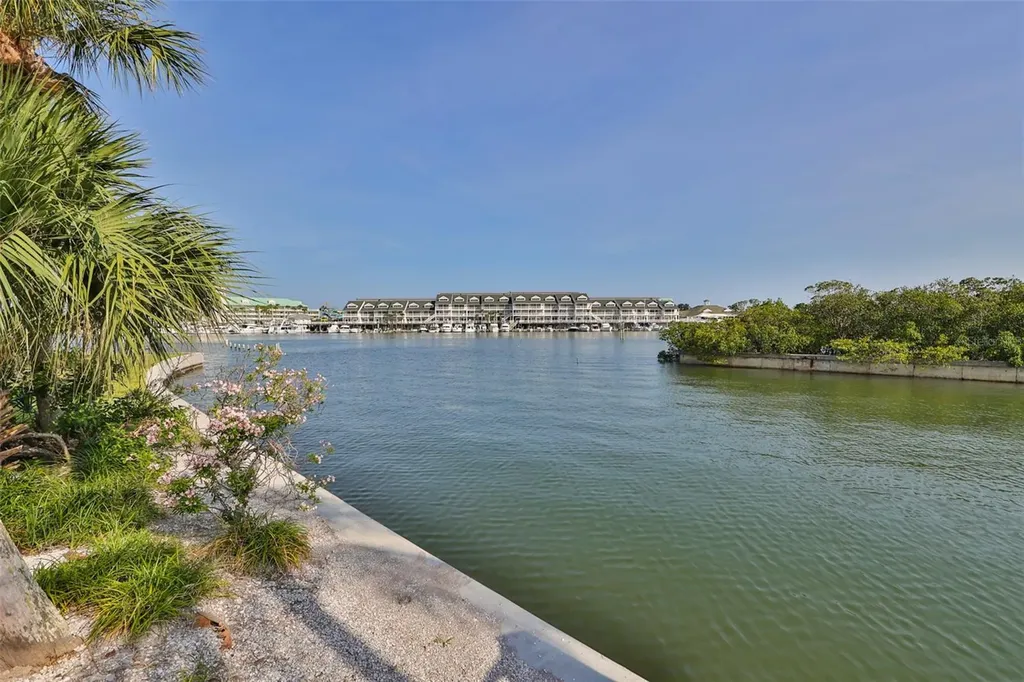14800 Walsingham Road Largo FL 33774
