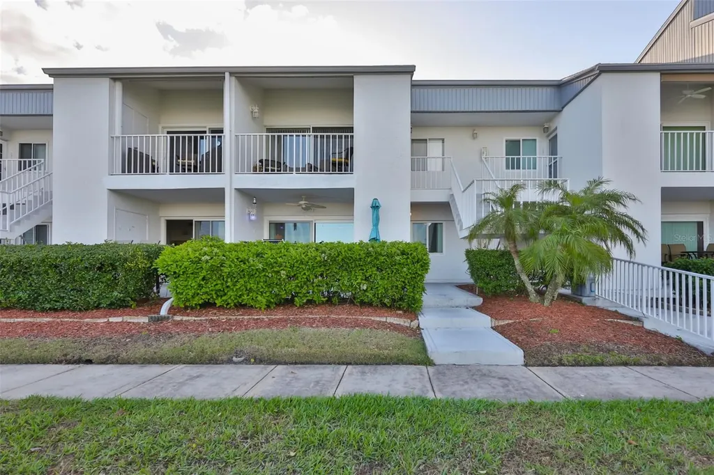 14800 Walsingham Road Largo FL 33774