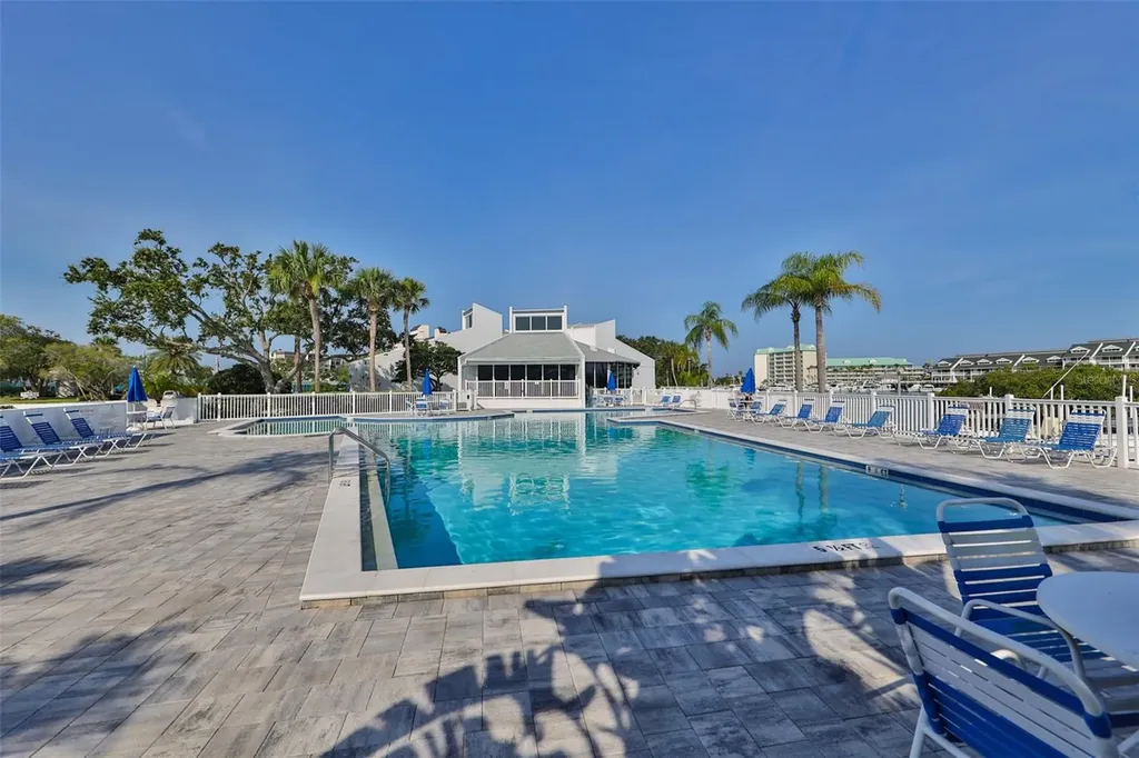 14800 Walsingham Road Largo FL 33774