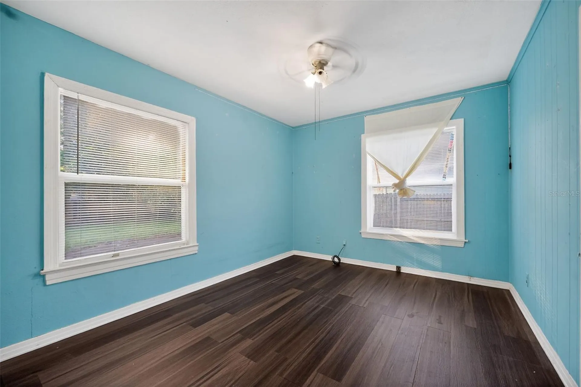 2285 Lake Drive Jacksonville FL 32246