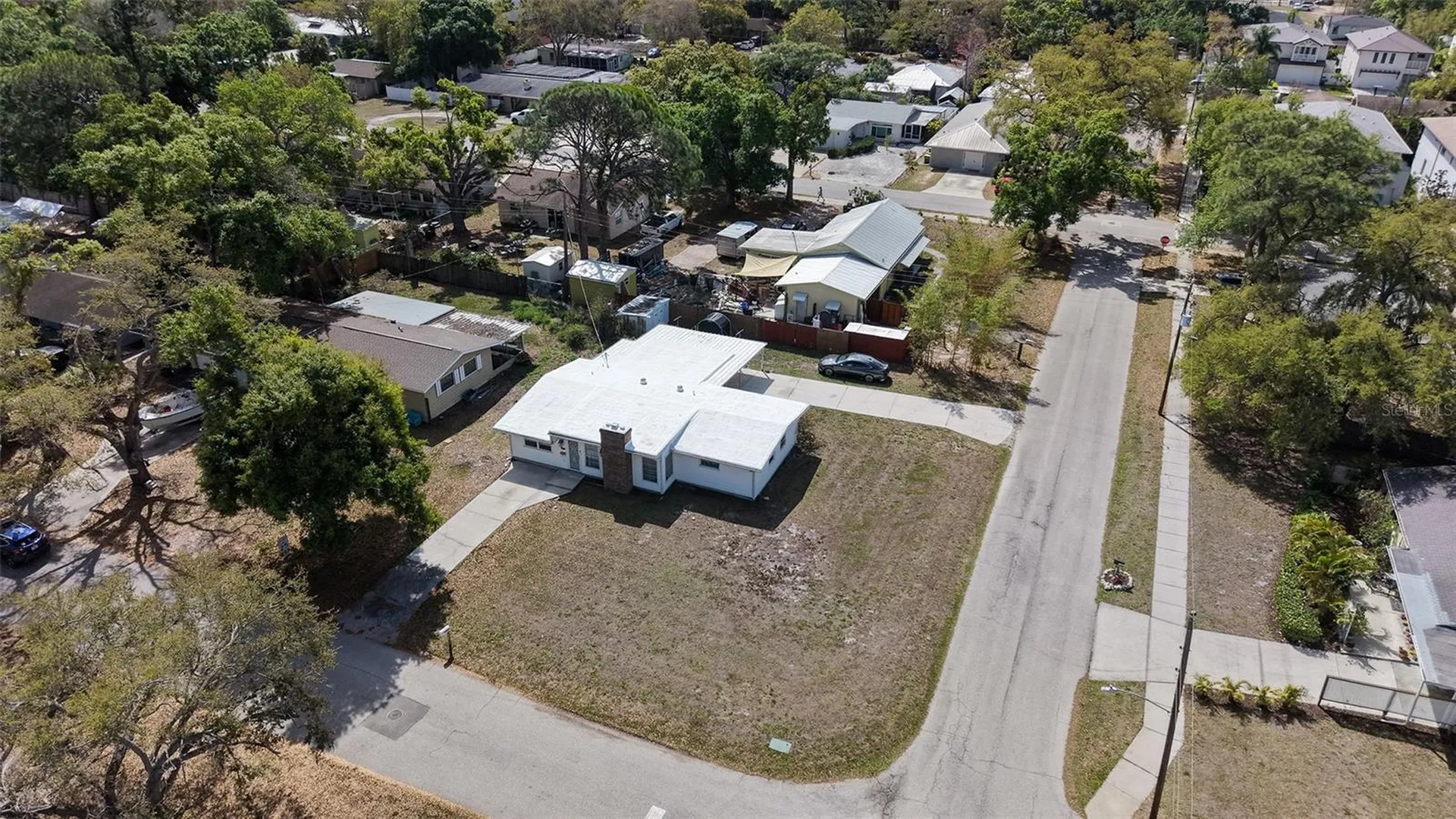 2600 Loma Linda Street Sarasota FL 34239