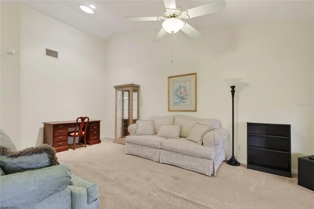 240 Juniper Way Tavares FL 32778