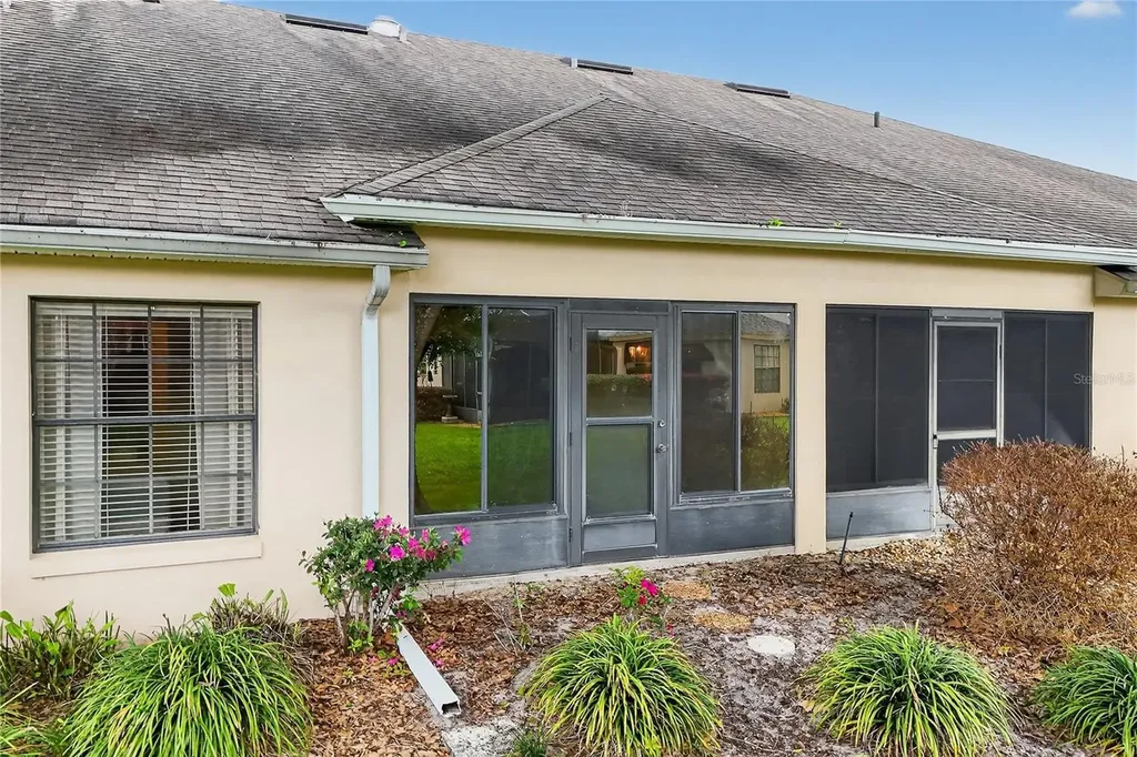 240 Juniper Way Tavares FL 32778