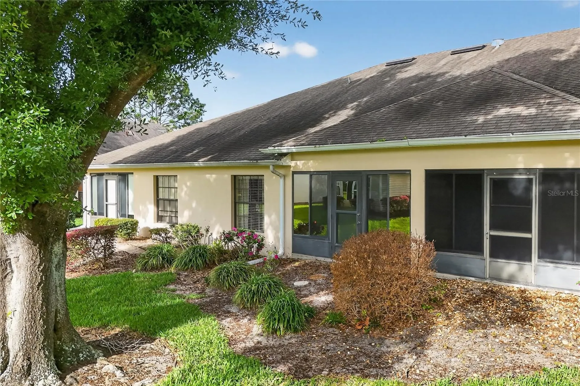 240 Juniper Way Tavares FL 32778