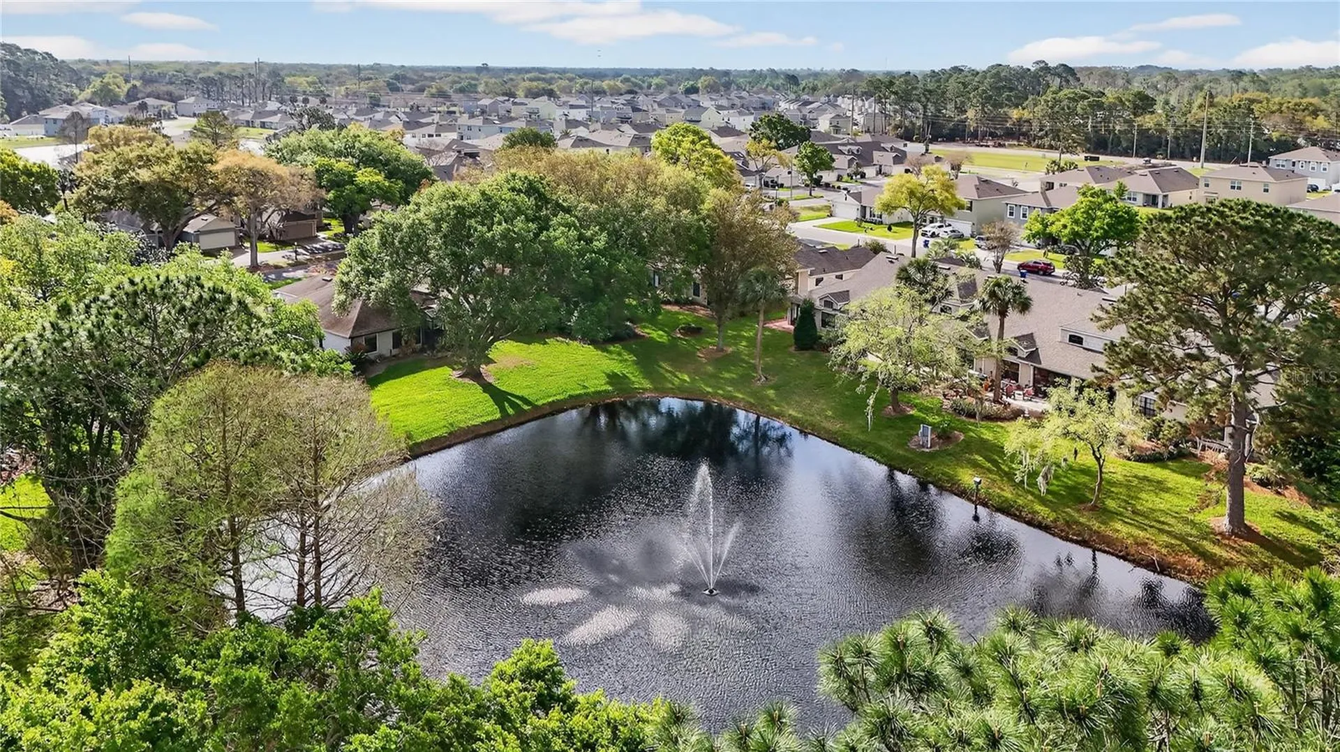 240 Juniper Way Tavares FL 32778