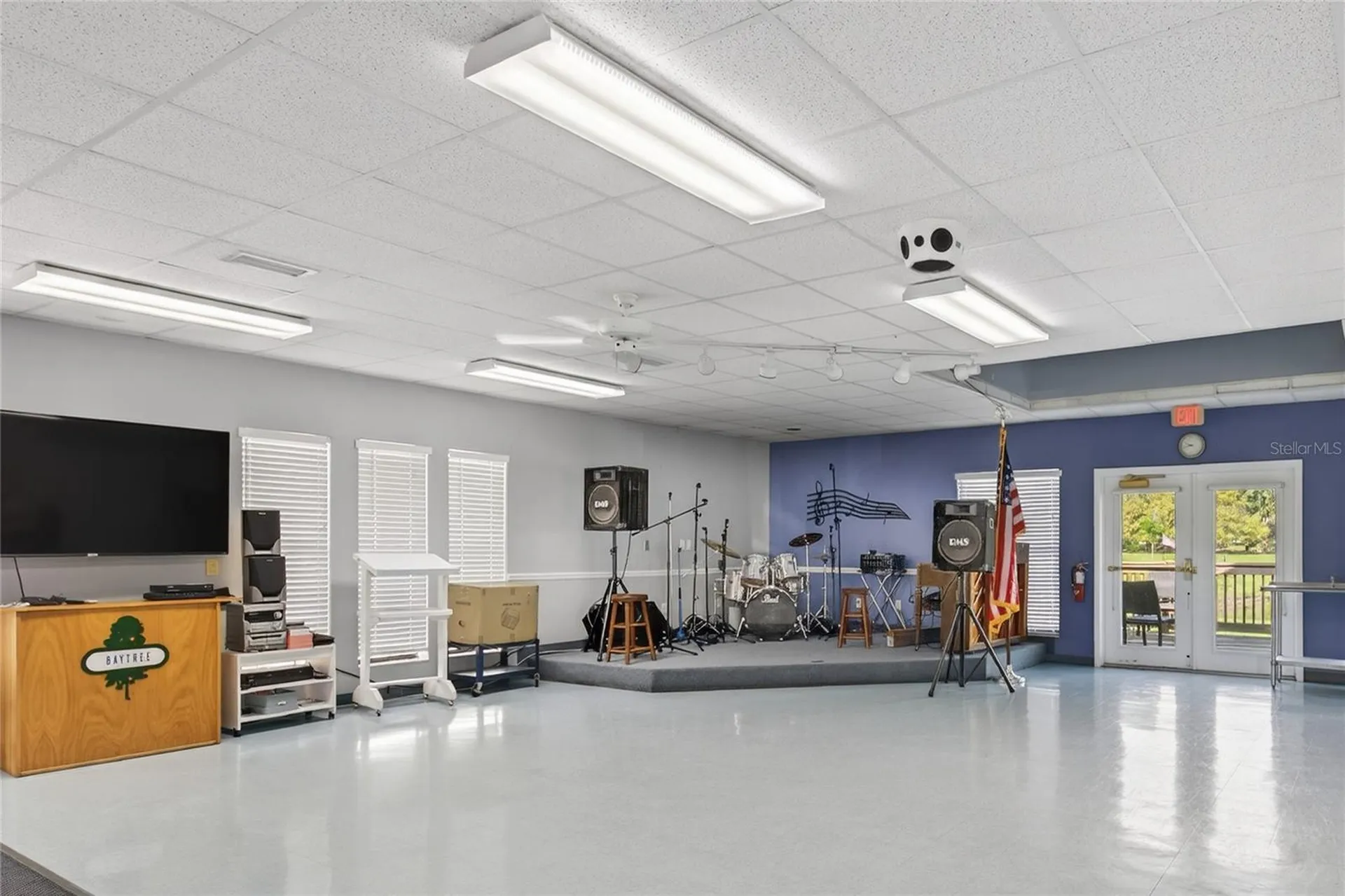 240 Juniper Way Tavares FL 32778