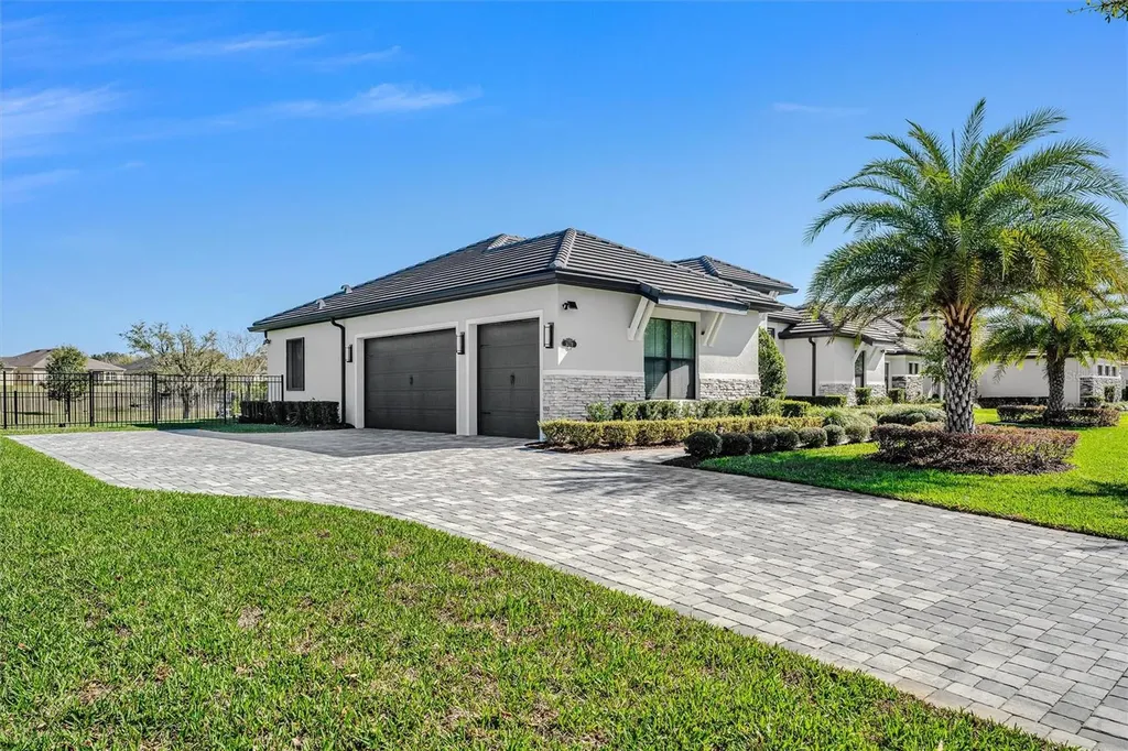 31778 Red Tail Boulevard Sorrento FL 32776