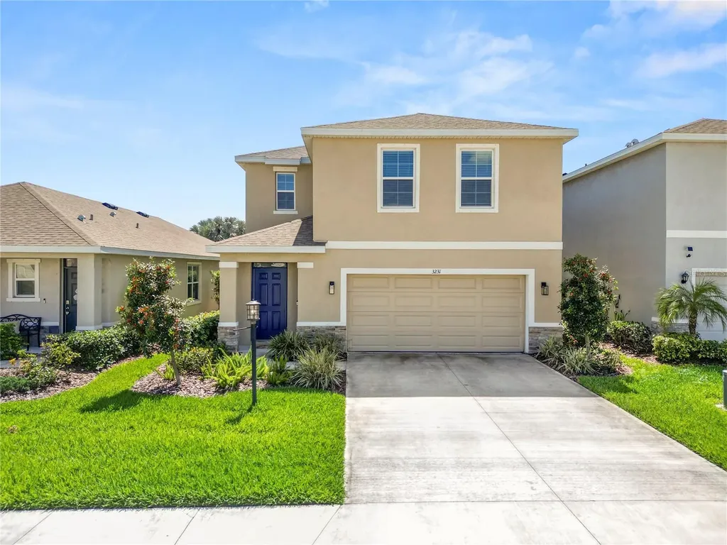 3231 Hilltop Circle Lakewood Ranch FL 34211