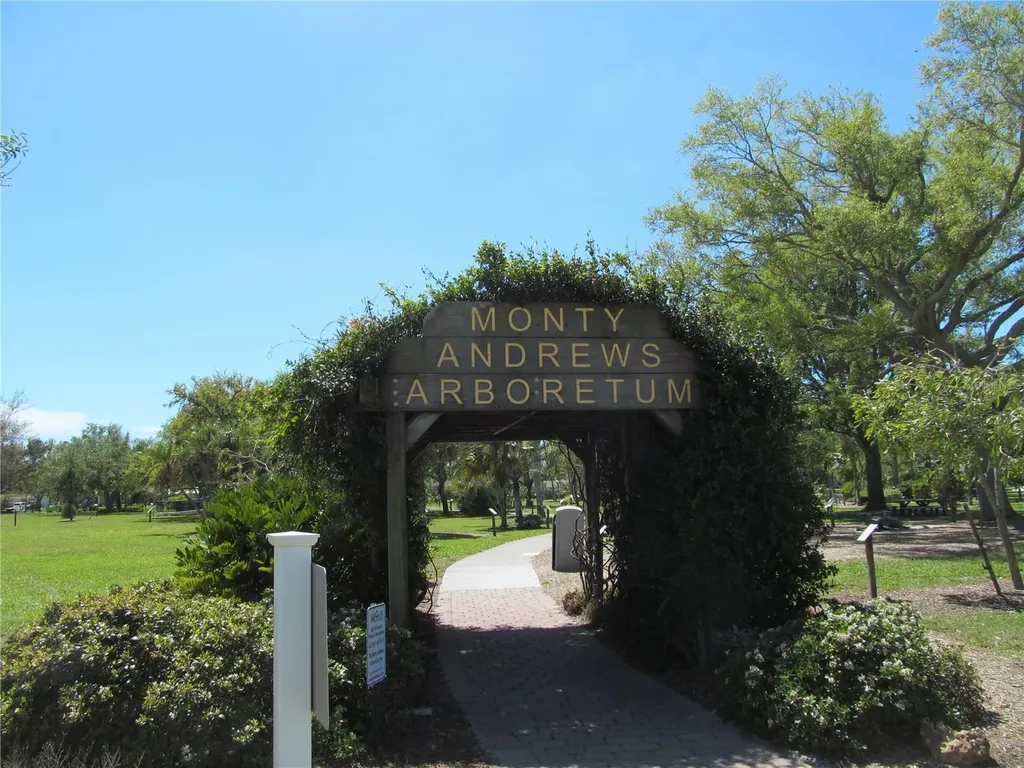 424 Pensacola Road Venice FL 34285