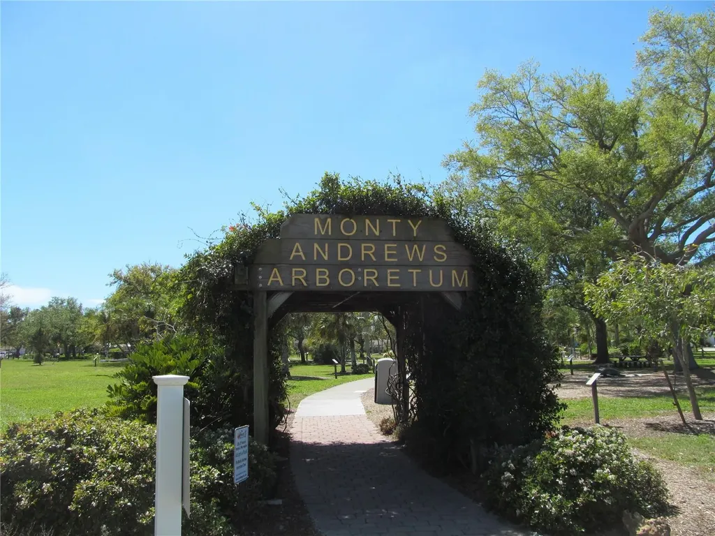 424 Pensacola Road Venice FL 34285