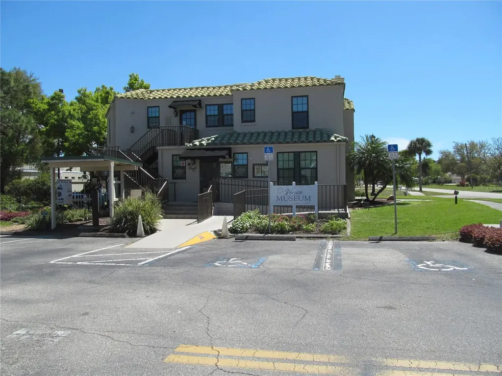 424 Pensacola Road Venice FL 34285