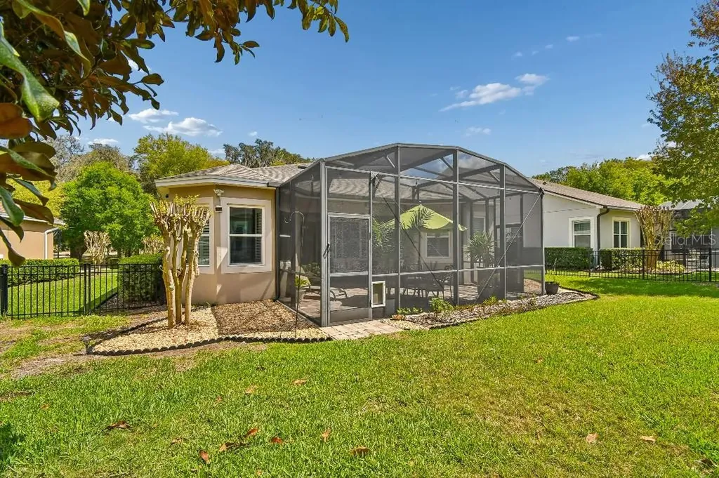 112 Suffolk Court Deland FL 32724