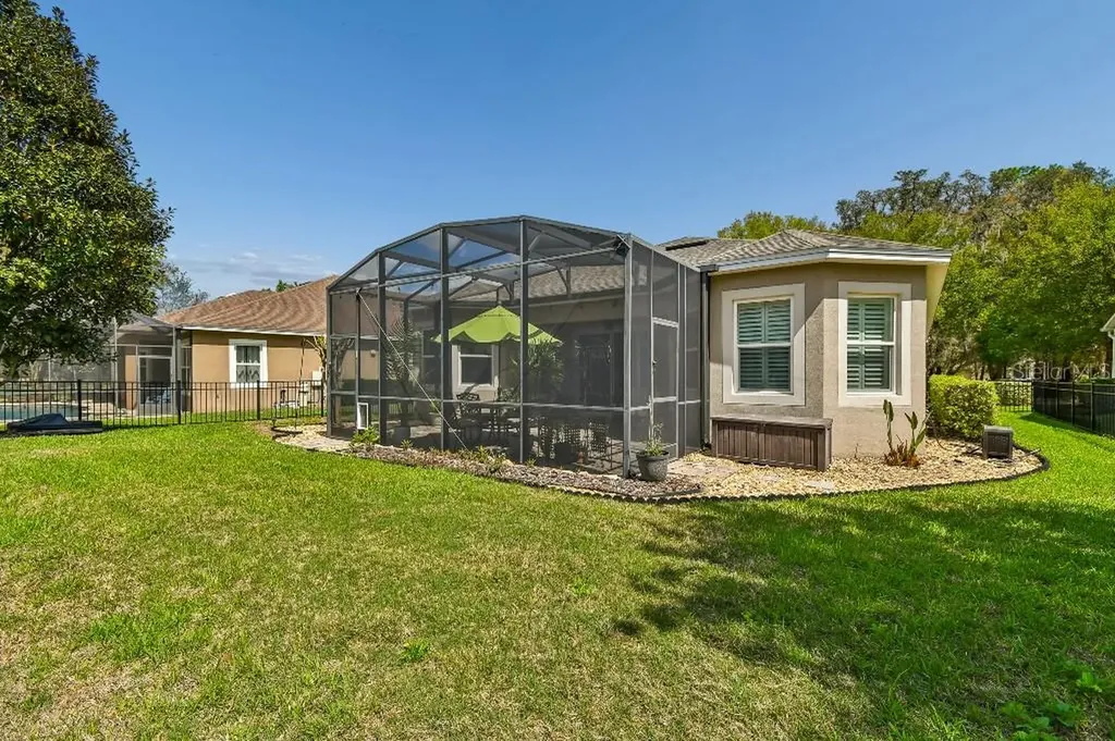 112 Suffolk Court Deland FL 32724