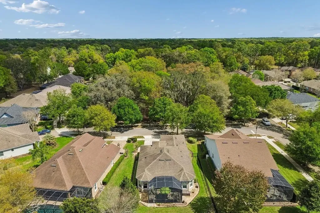 112 Suffolk Court Deland FL 32724