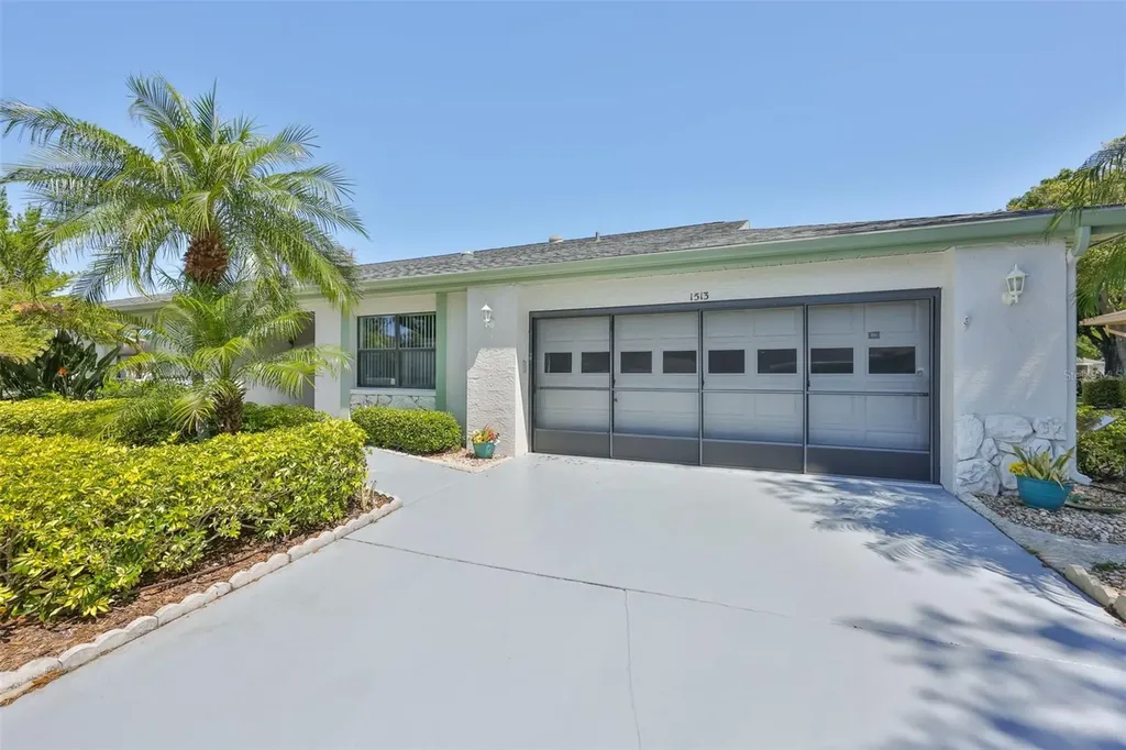 1513 Leland Drive Sun City Center FL 33573